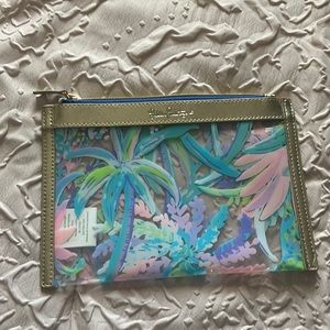Lilly Pulitzer pouch